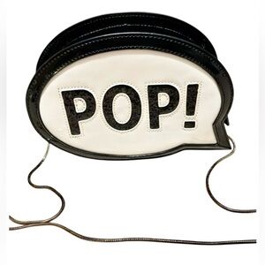 Like New! Kate Spade Black and White Pop Crossbody Bag